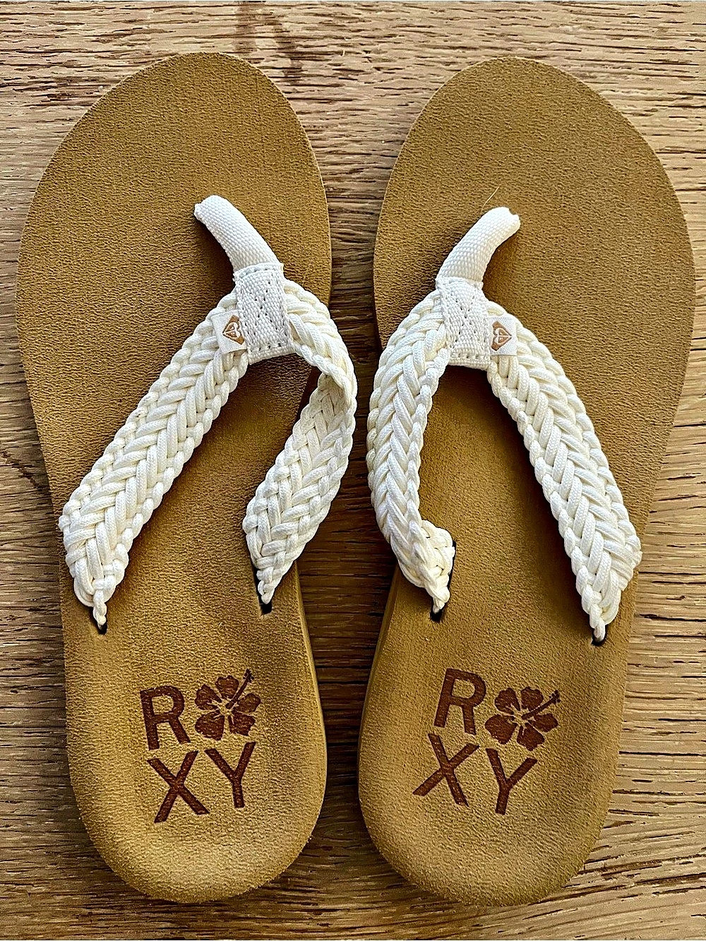 Roxy Luv Me Knot Flip Sandals Brown & White size 7.5